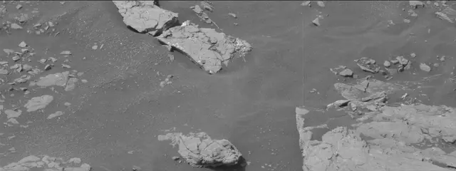 Sol 2860: Mast Camera (Mastcam)