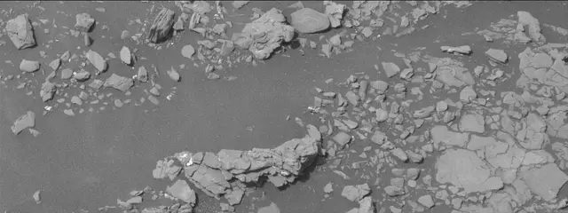 Sol 2860: Mast Camera (Mastcam)