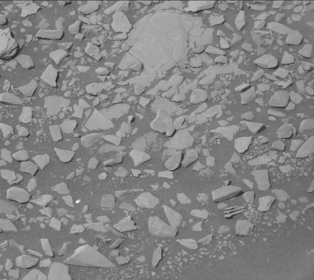 Sol 2860: Mast Camera (Mastcam)