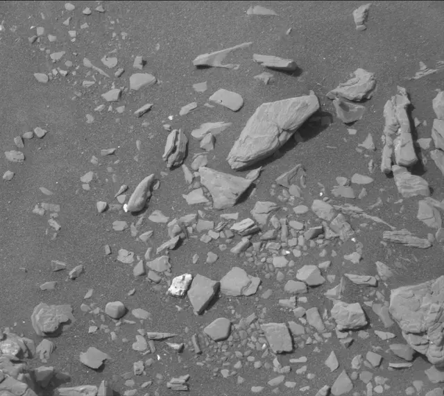 Sol 2860: Mast Camera (Mastcam)