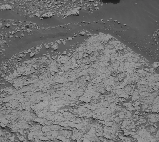 Sol 2862: Mast Camera (Mastcam)