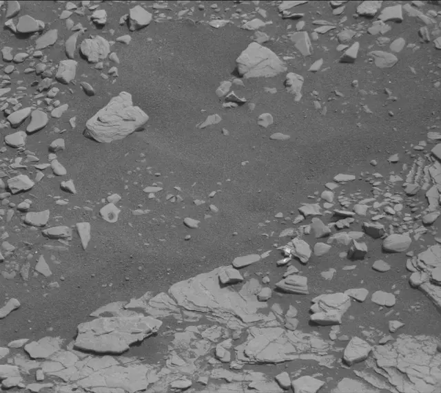 Sol 2862: Mast Camera (Mastcam)