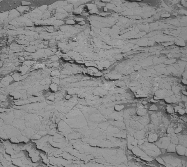 Sol 2862: Mast Camera (Mastcam)