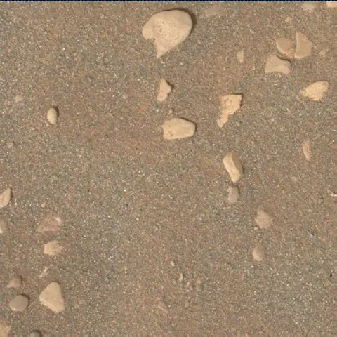 Sol 2864: Mars Hand Lens Imager (MAHLI)