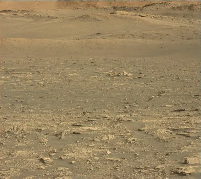 Sol 2865: Mast Camera (Mastcam)