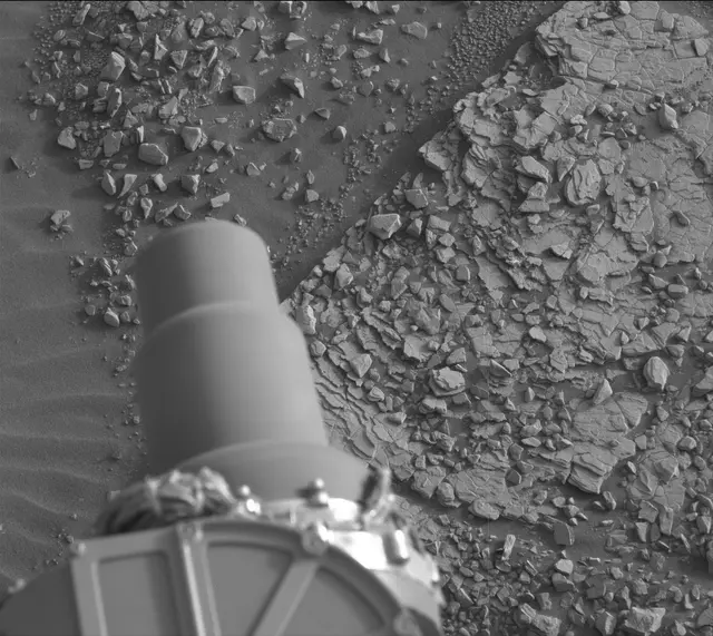 Sol 2865: Mast Camera (Mastcam)
