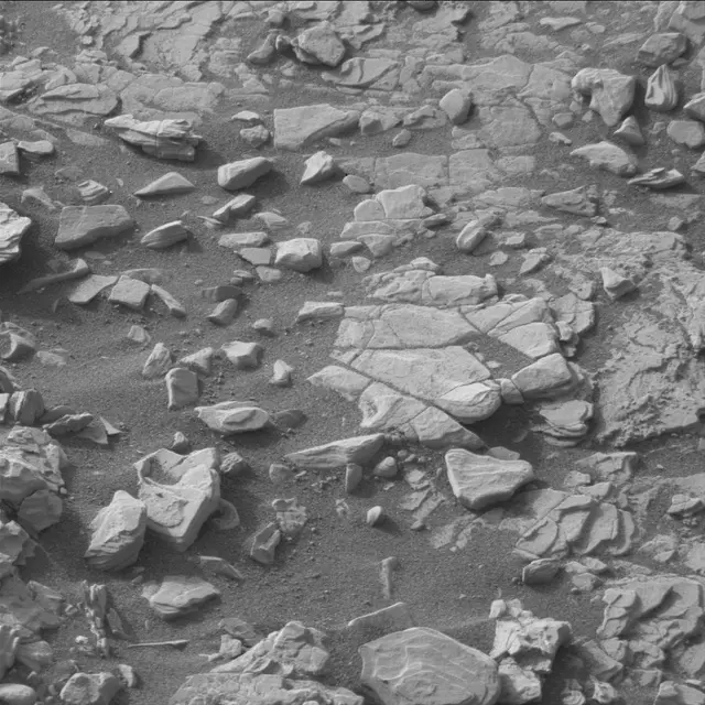 Sol 2865: Mast Camera (Mastcam)