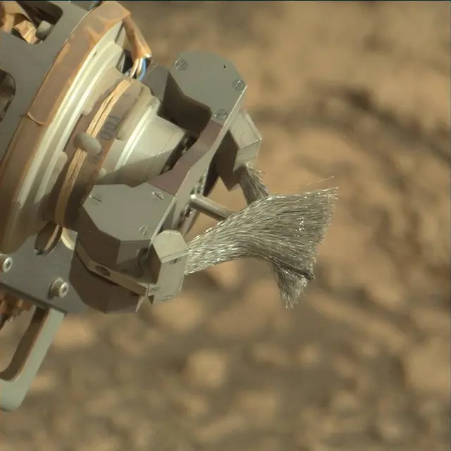 Sol 2867: Mast Camera (Mastcam)