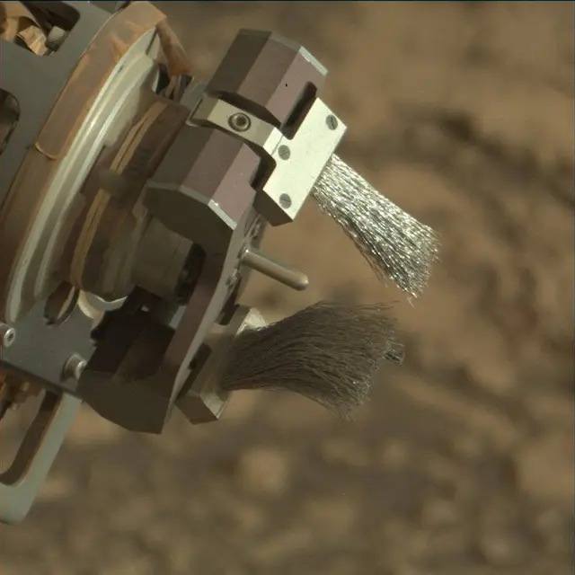 Sol 2867: Mast Camera (Mastcam)