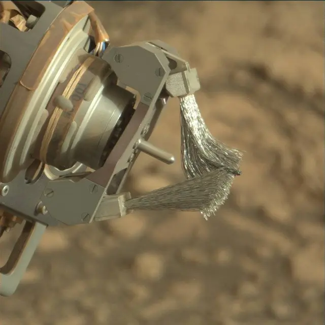 Sol 2867: Mast Camera (Mastcam)