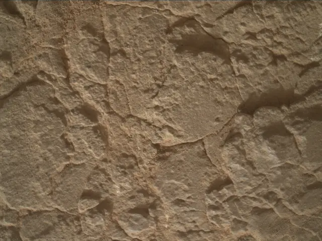 Sol 2867: Mars Hand Lens Imager (MAHLI)