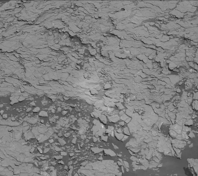 Sol 2869: Mast Camera (Mastcam)