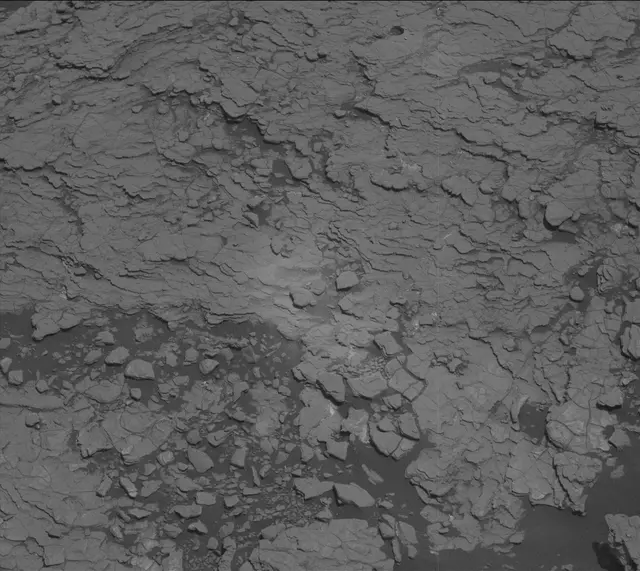 Sol 2869: Mast Camera (Mastcam)