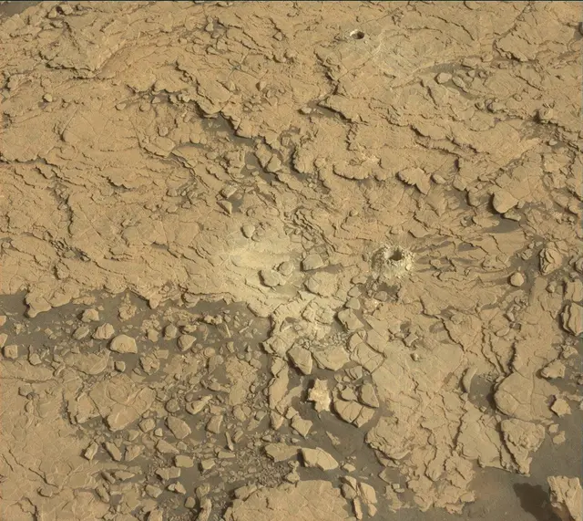 Sol 2870: Mast Camera (Mastcam)