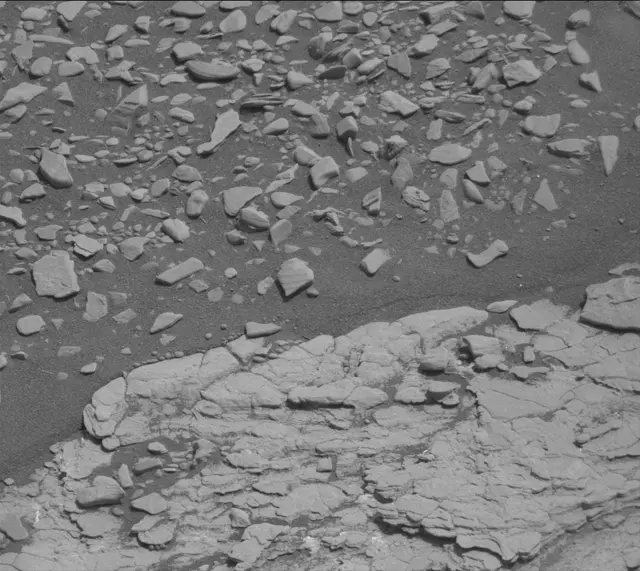 Sol 2871: Mast Camera (Mastcam)