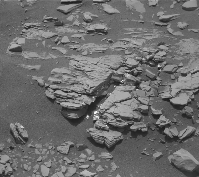 Sol 2871: Mast Camera (Mastcam)