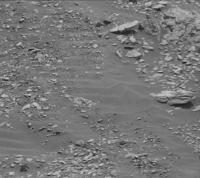 Sol 2871: Mast Camera (Mastcam)