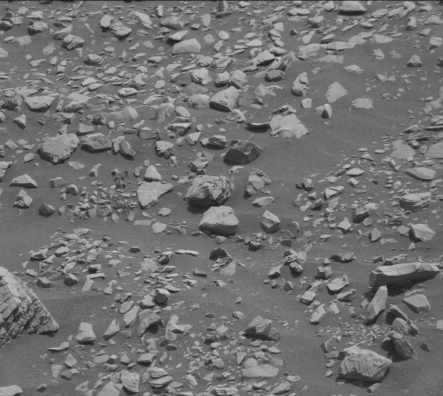 Sol 2871: Mast Camera (Mastcam)