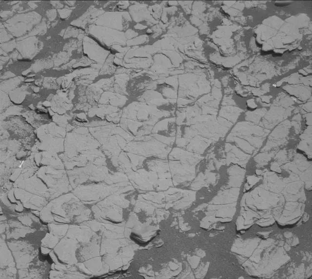 Sol 2873: Mast Camera (Mastcam)
