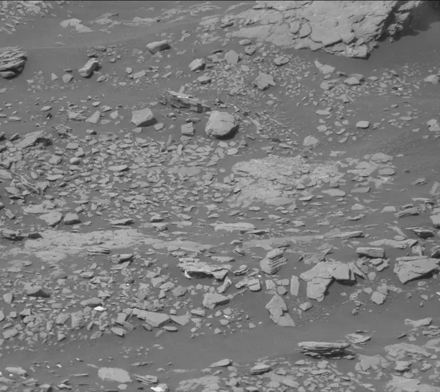 Sol 2873: Mast Camera (Mastcam)
