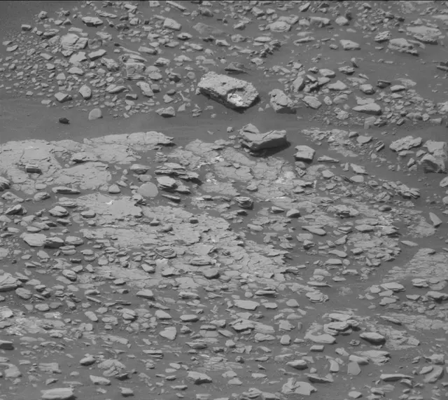 Sol 2873: Mast Camera (Mastcam)