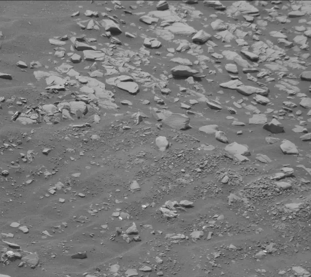Sol 2873: Mast Camera (Mastcam)