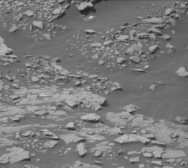 Sol 2873: Mast Camera (Mastcam)