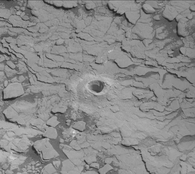 Sol 2874: Mast Camera (Mastcam)