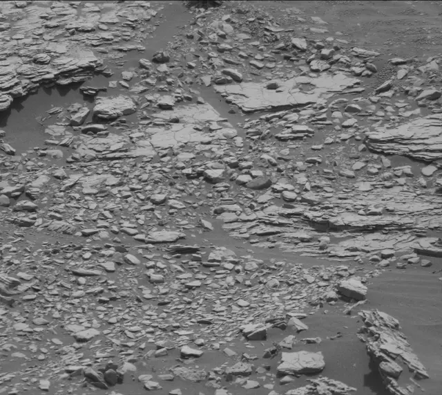 Sol 2874: Mast Camera (Mastcam)