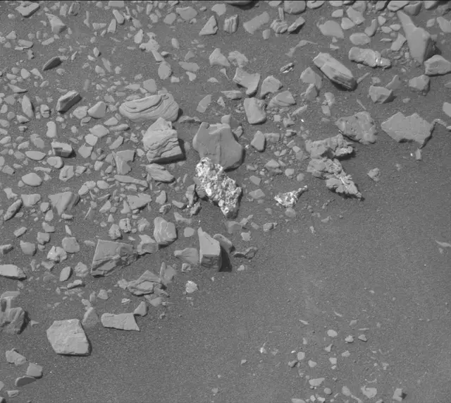 Sol 2876: Mast Camera (Mastcam)