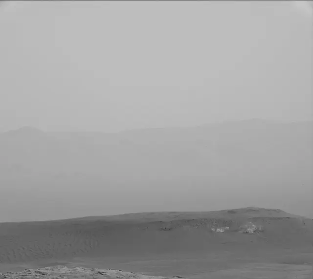 Sol 2877: Mast Camera (Mastcam)