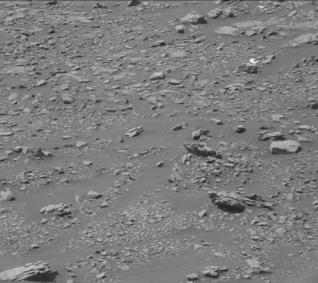 Sol 2877: Mast Camera (Mastcam)