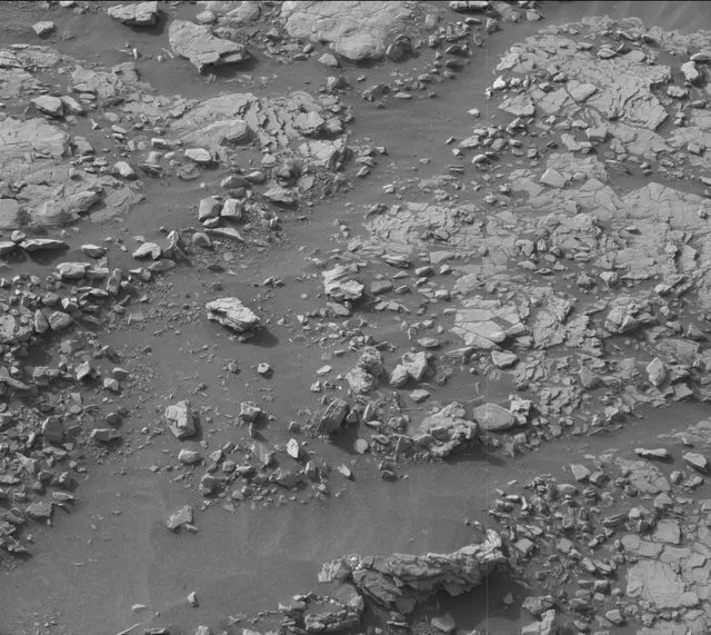 Sol 2878: Mast Camera (Mastcam)
