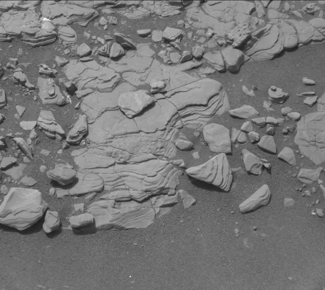 Sol 2878: Mast Camera (Mastcam)