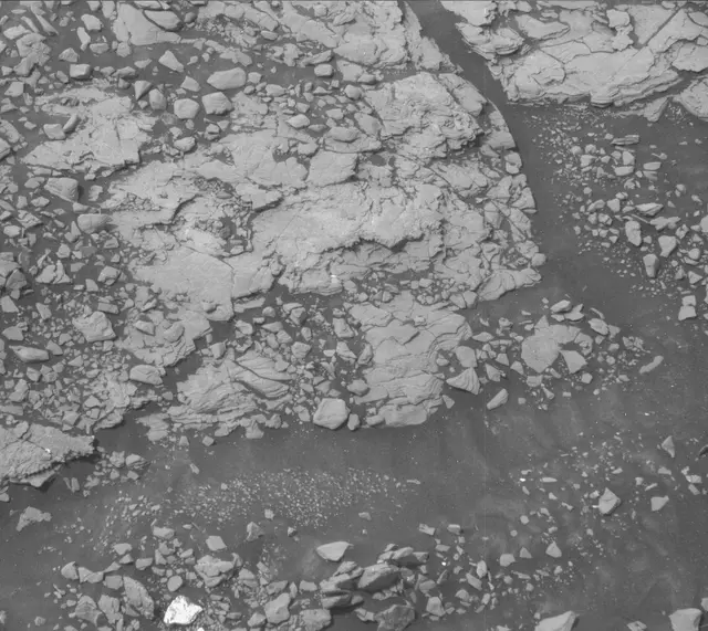 Sol 2882: Mast Camera (Mastcam)