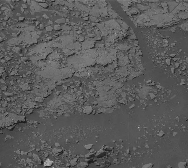 Sol 2882: Mast Camera (Mastcam)