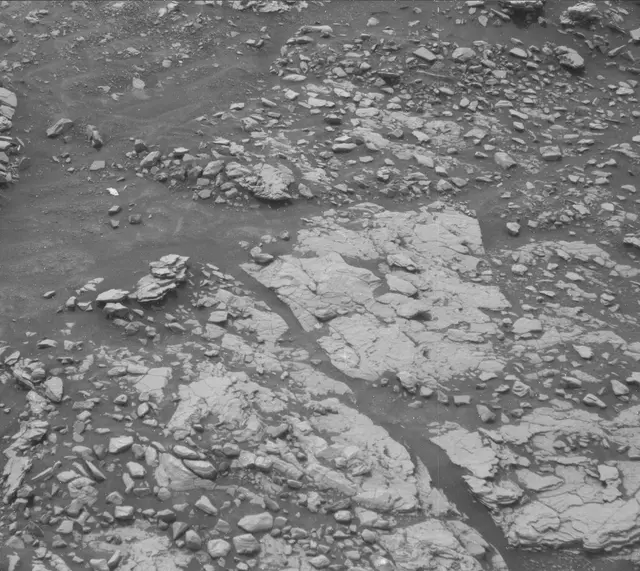 Sol 2882: Mast Camera (Mastcam)