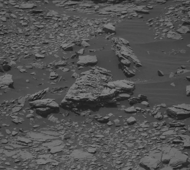 Sol 2882: Mast Camera (Mastcam)