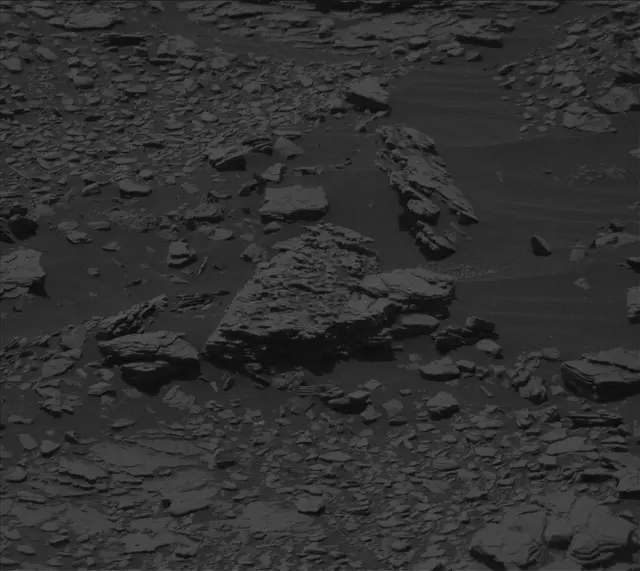 Sol 2882: Mast Camera (Mastcam)