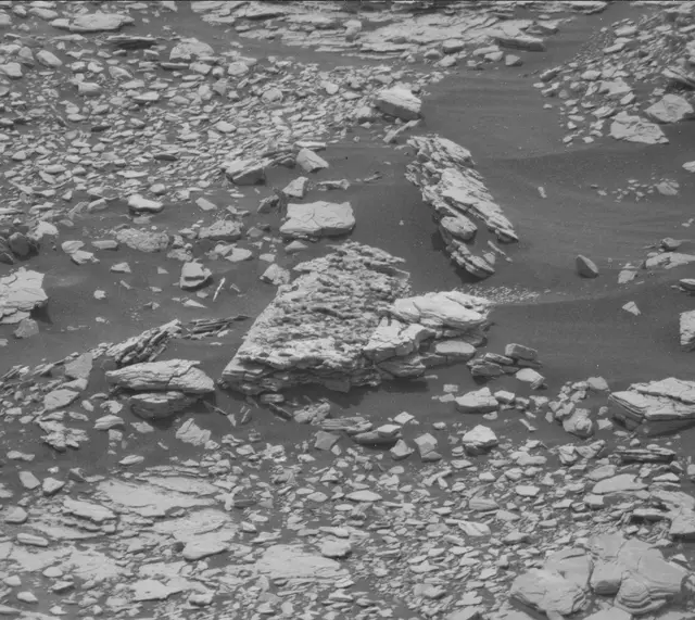 Sol 2882: Mast Camera (Mastcam)