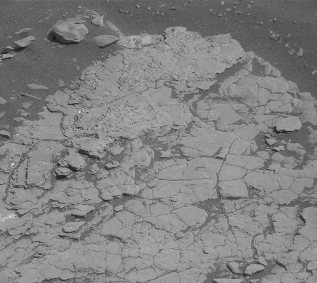 Sol 2883: Mast Camera (Mastcam)