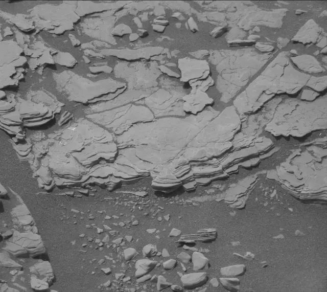 Sol 2884: Mast Camera (Mastcam)