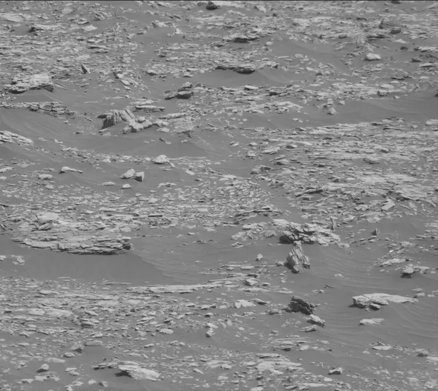 Sol 2889: Mast Camera (Mastcam)