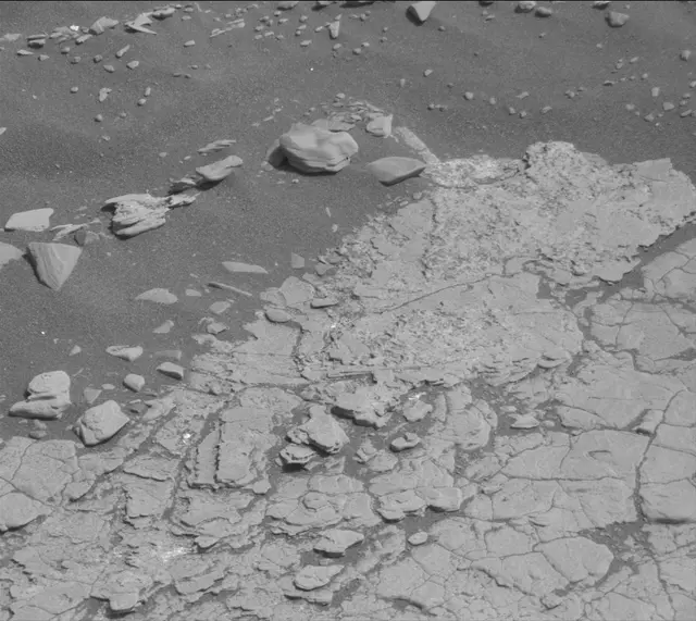 Sol 2891: Mast Camera (Mastcam)