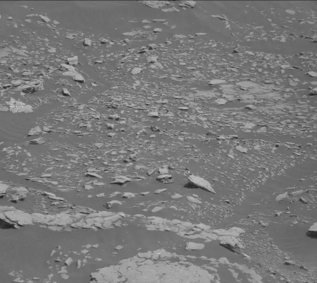 Sol 2891: Mast Camera (Mastcam)