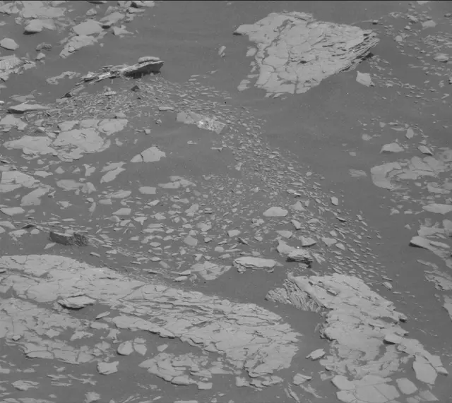 Sol 2891: Mast Camera (Mastcam)