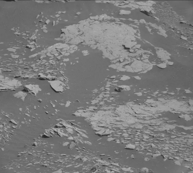 Sol 2891: Mast Camera (Mastcam)
