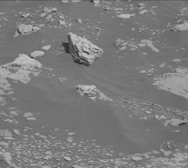 Sol 2891: Mast Camera (Mastcam)