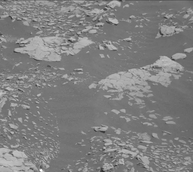 Sol 2891: Mast Camera (Mastcam)