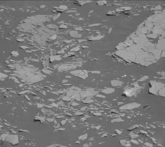 Sol 2891: Mast Camera (Mastcam)